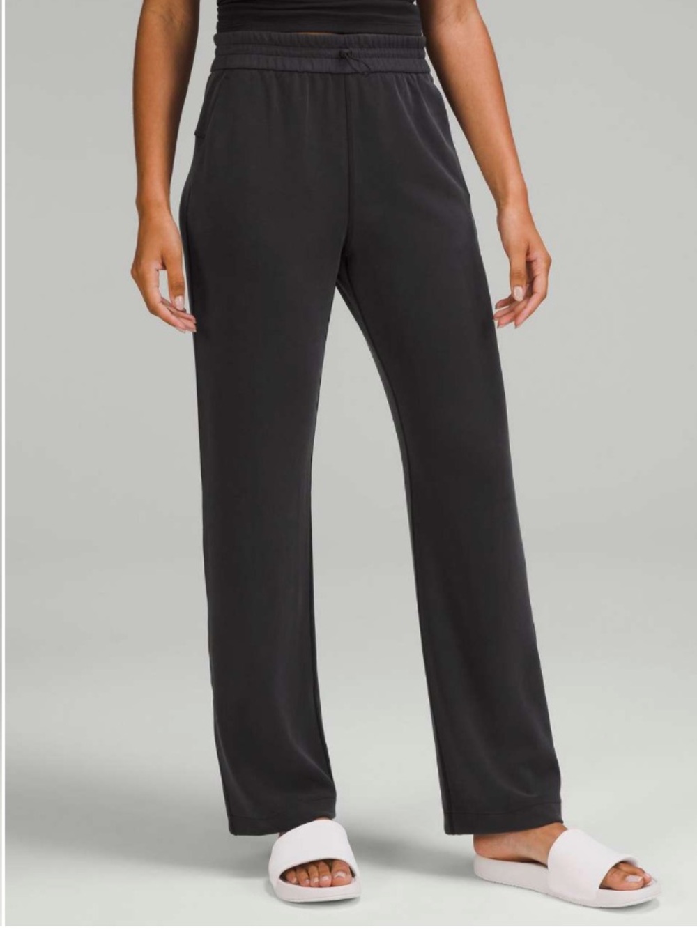 Lululemon Softstreme High-Rise Pant Size 8